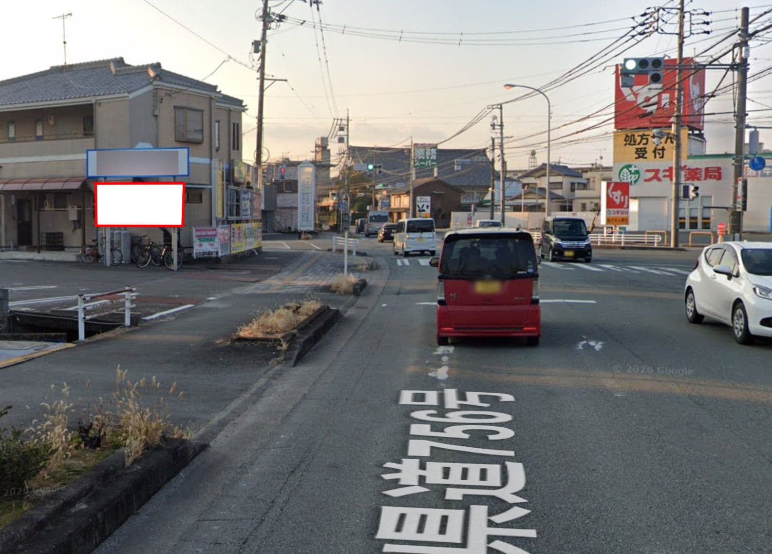 松阪市殿町 県道756号線内五曲交差点手前